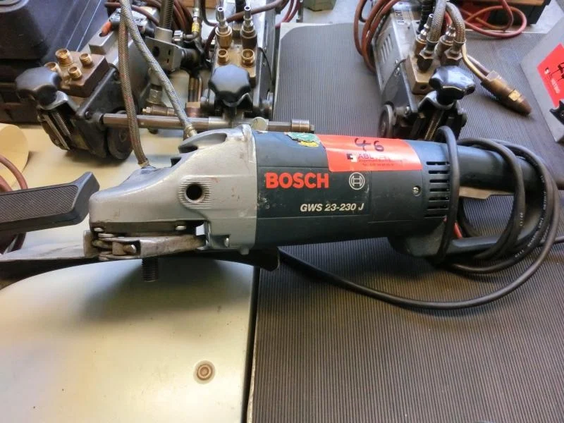 Bosch GWS 23-230 J Taşlama