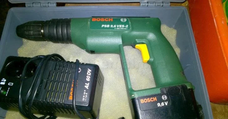 Bosch PSB 9,6 VES-2 Akülü Darbeli Matkap