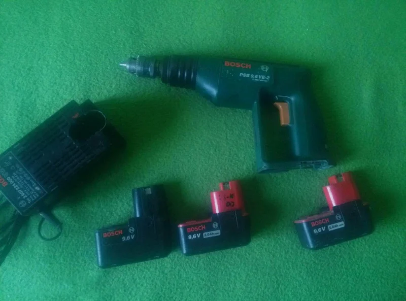 Bosch PSB 9,6 VE-2 Akülü Darbeli Matkap