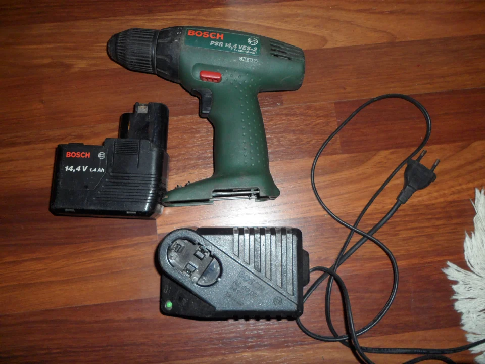 Bosch PSR 14,4 VES 2 Akülü Vidalama