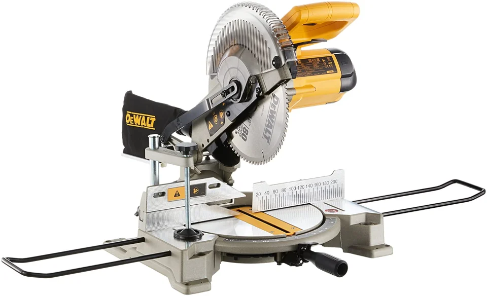 Dewalt DW714 Gönye Kesme