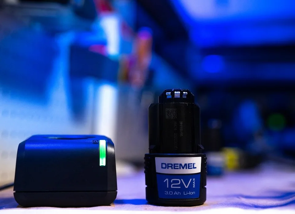Dremel 12V 3AH Lı-Ion Akü (B12V30-01)