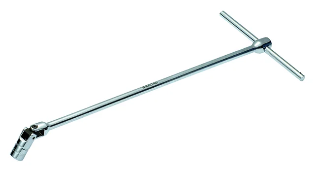 İzeltaş Mafsallı Buji Lokma 20,8 mm