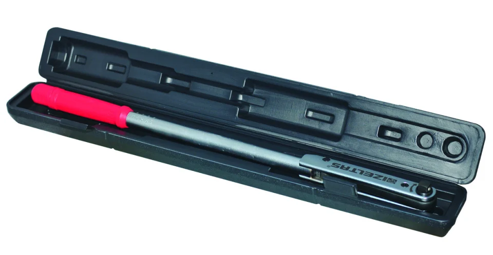 İzeltaş 3/8 İnç Tork Anahtarı 310 mm