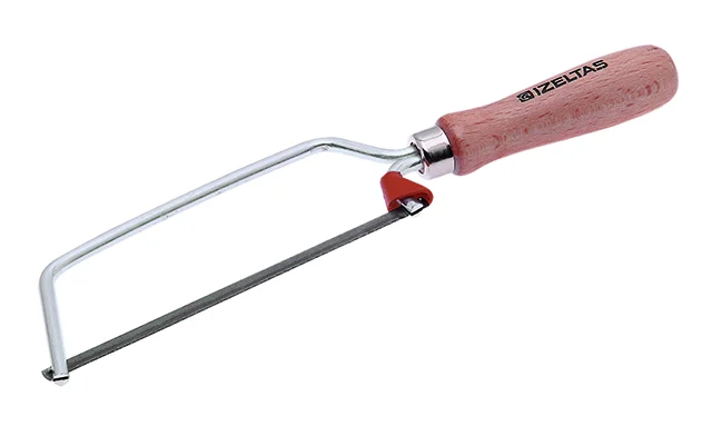 İzeltaş 150 mm Ağaç Saplı Kıl Testere Kolu