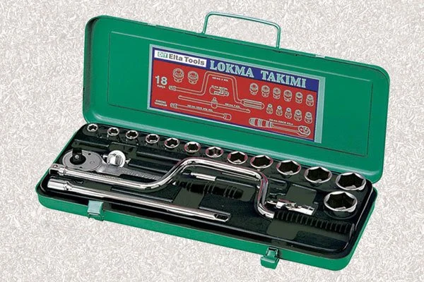 Elta 18 Parça 1/2 İnç Altı Köşe Lokma Anahtar Takımı