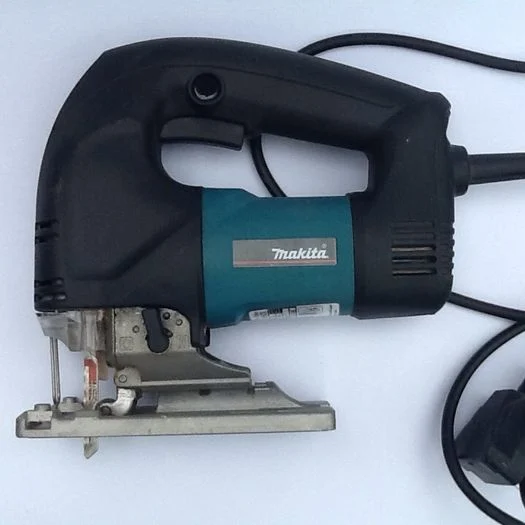 Makita 4340CT Elektrikli Dekupaj Testere