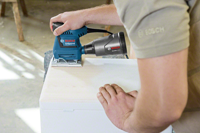 Bosch GSS 140-1 A Titreşimli Zımpara Makinesi