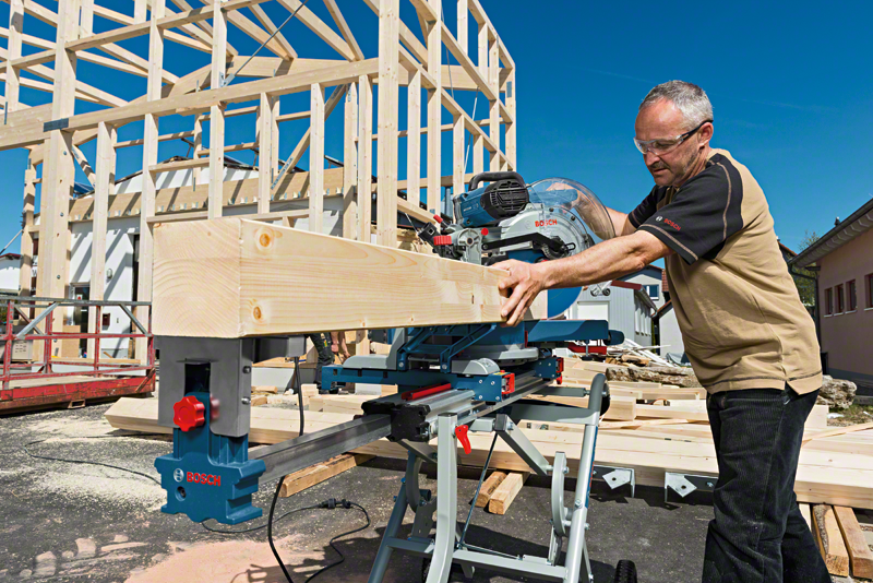 Bosch GCM 12 SDE Gönye Kesme Makinesi